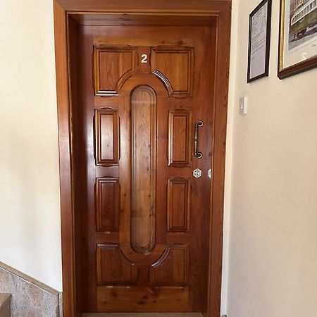 Grazzja Traditional Apartment Żabbar Exteriör bild